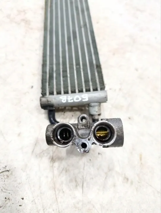 Radiador Porsche CAYENNE 2015 7P0317019A image 5