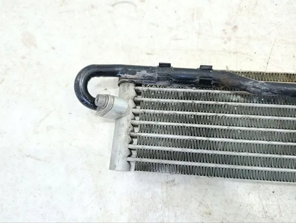 Radiador Porsche CAYENNE 2015 7P0317019A image 8