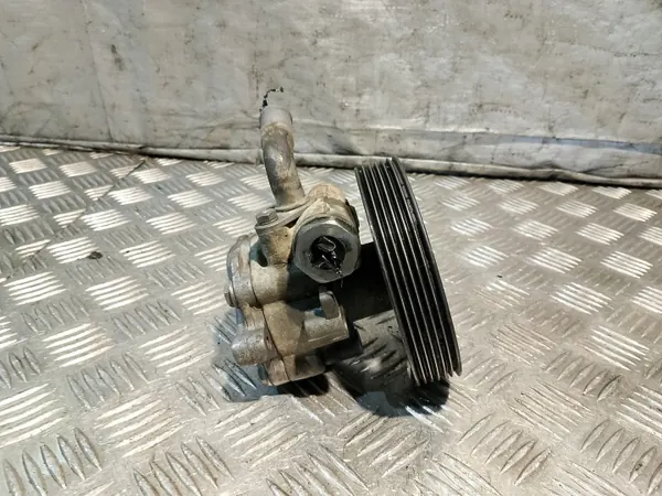 Bomba da Direção Assistida Ford Fiesta MK6 1.4 TDCI image 2