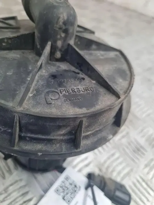 Pompe à essence VW SHARAN 1.8L 06A959253B image 2