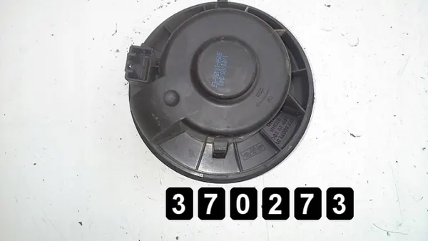 Begagnad Ford värmefläkt OEM AM-370273 image 3