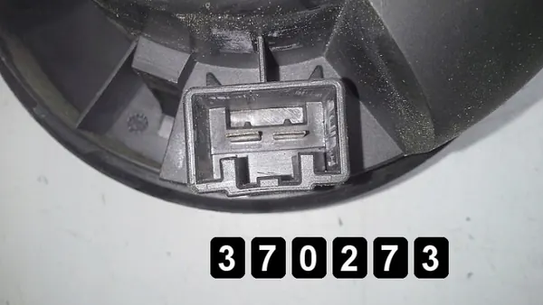 Begagnad Ford värmefläkt OEM AM-370273 image 4