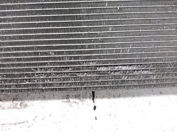 Radiador Renault Trafic III 2015 image 9