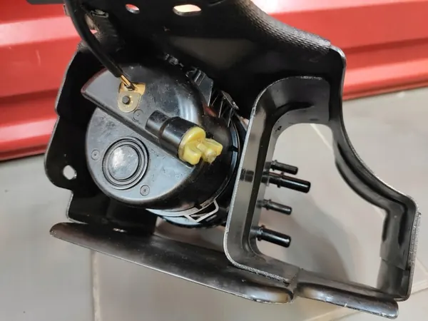 Boîtier filtre à carburant OEM AB399C141AG pour Ford Ranger image 7
