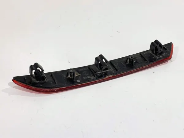 Luz de parachoques trasera izquierda OEM 7851577 BMW G30 image 3