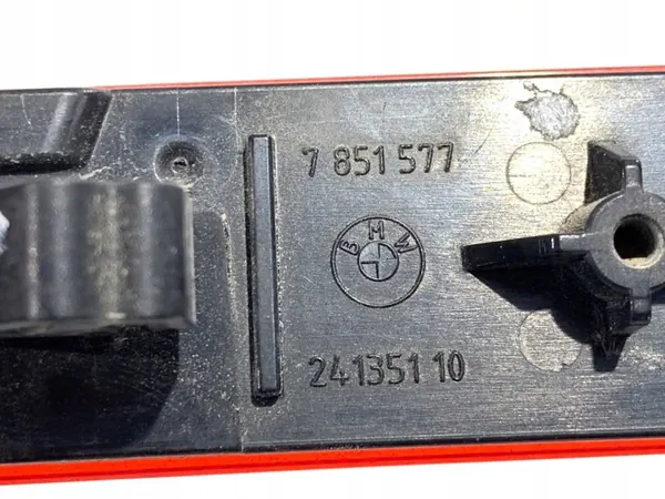 Luz de parachoques trasera izquierda OEM 7851577 BMW G30 image 4