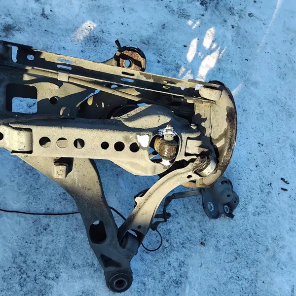 Volvo OE Taka-ala OEM KOŁYSKA SANKI WÓZEK TYŁ image 3
