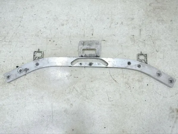 Support radiateur OEM 68456746AC pour Jeep Grand Cherokee image 2