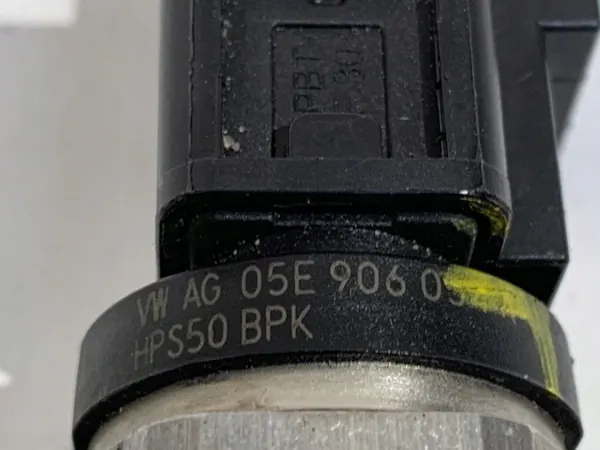 Polttoainepainetunnistin OEM LORK-2019-137058 Skoda Kamiq image 6