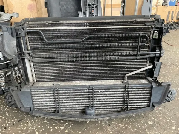 Mercedes C-Klasse W204 stuurbekrachtigingkoeler OEM KIEROWNICY image 2