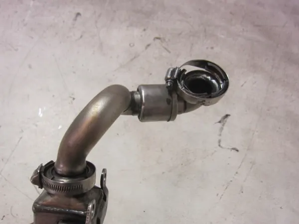 Refroidisseur EGR BMW OEM 11717787404 pour 330D M57 image 3