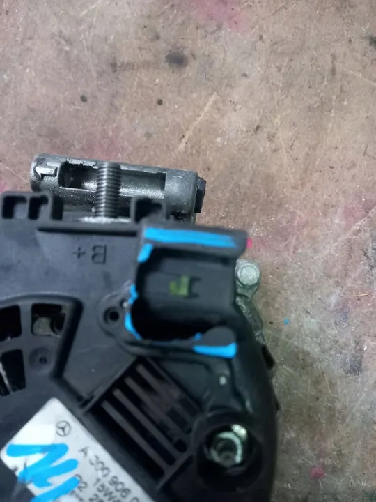 Vaihtovirtageneraattori Mercedes-Benz A0009060822 image 2