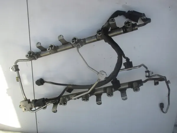 Rail de Combustível Audi A6 C6 S6 A8 D3 S8 5.2 FSI image 2