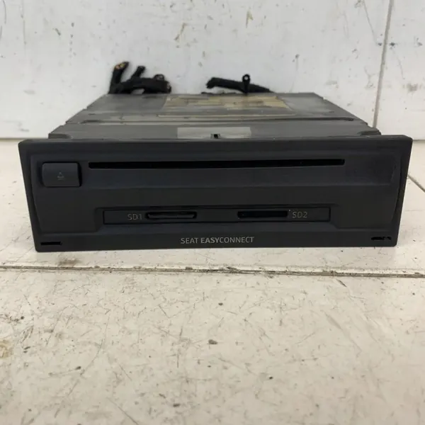Lecteur de carte SD navigation OEM 5896521546241254 SEAT image 2