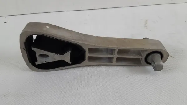 Support Moteur Volvo V60 II OEM - Pièce Volvo OE Occasion image 2