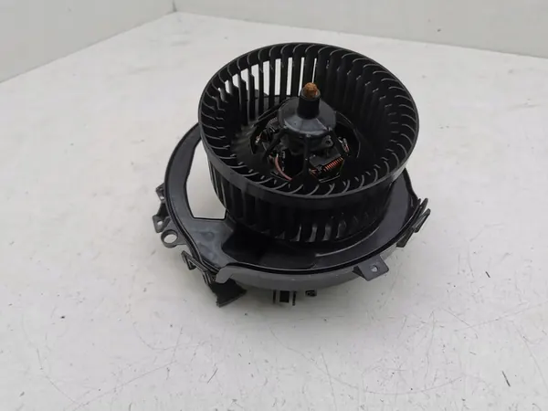 Ventilador de aquecimento Volkswagen T-Roc 2018 image 6
