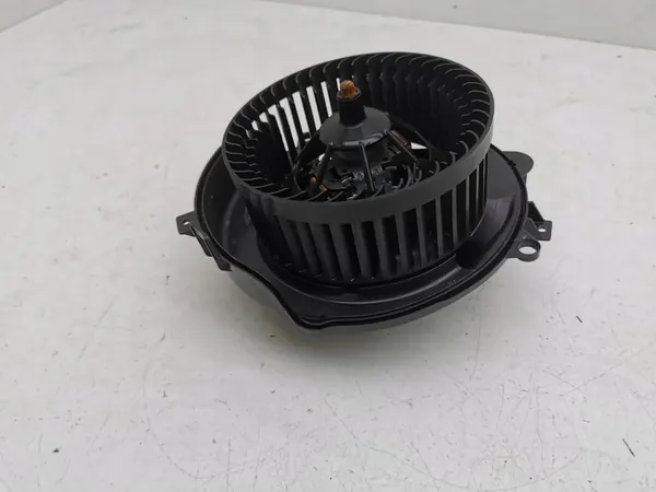Ventilador de aquecimento Volkswagen T-Roc 2018 image 7