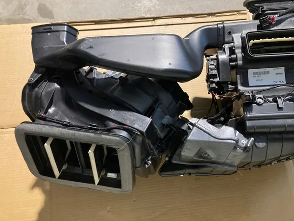VERWARMING AUDI A4 B9 8W1182001AJ image 5