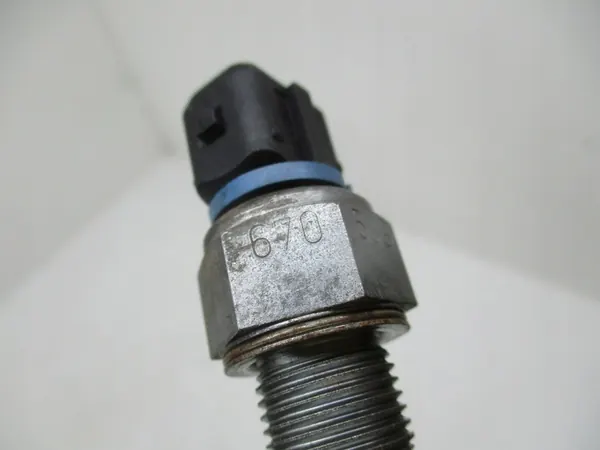 Öljyn tason anturi Renault 1.5 DCI 8200670533 image 4