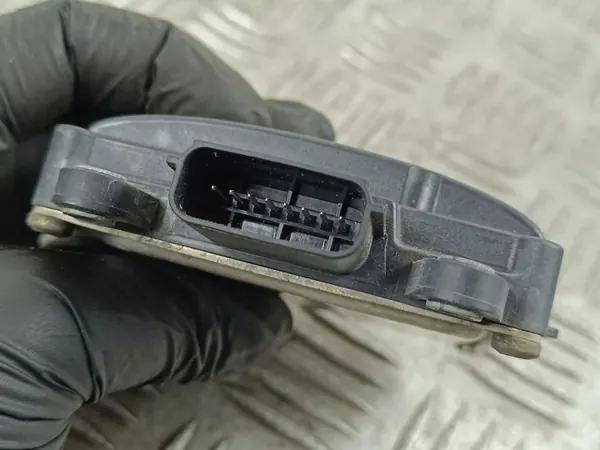 Module de surveillance d'angle mort Jeep OE 68265570AD image 3