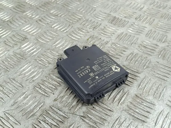 Module de surveillance d'angle mort Jeep OE 68265570AD image 4