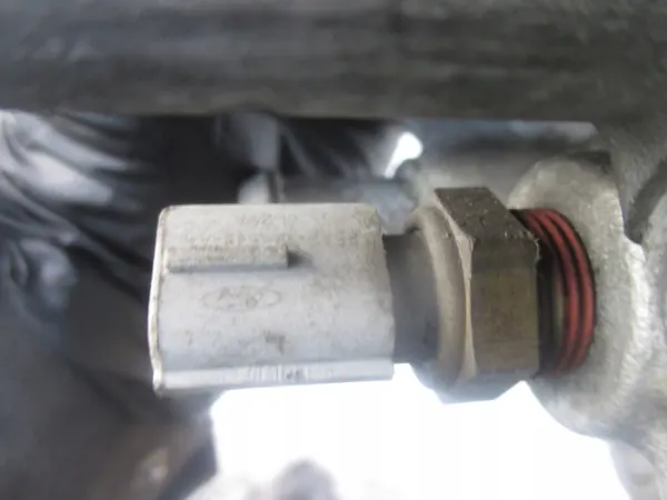 Bobina de encendido Ford Mondeo MK1 MK2 Escort MK6 Orion 1.6 16V OEM image 3