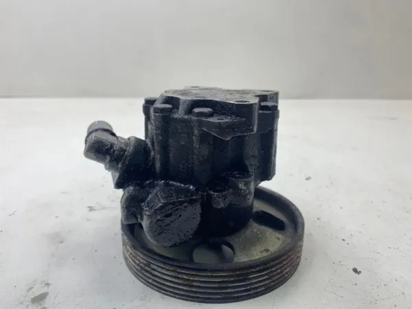 Pompe de direction OEM 9632082380 pour Peugeot 807 image 4