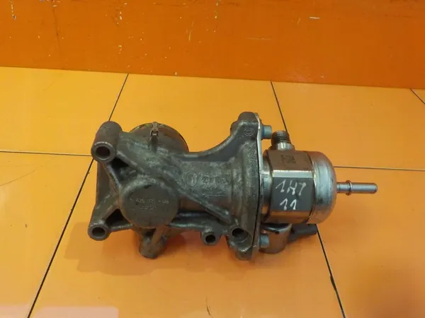 Brandstofpomp BMW 1 F20 3 F30 8605103 image 3