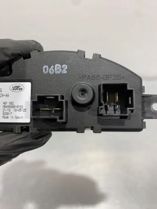 Jaguar F-Pace Puhallinvastus OEM FBZ19198 image 4