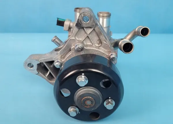 Vattenpump OEM F4J16-1306111BA för Chery Omoda 5 image 3