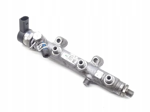 Capteur de rampe d'injection Audi Q7 4L Lift 3.0 TDI 059130090BT image 3