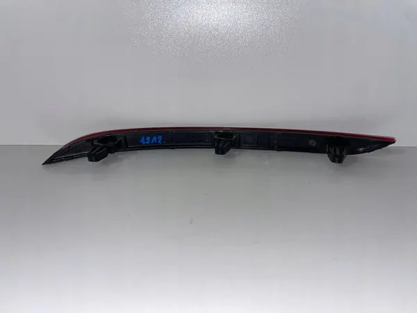 Takaluukun Oikea Heijastin VW GOLF 8 VIII 20- image 2