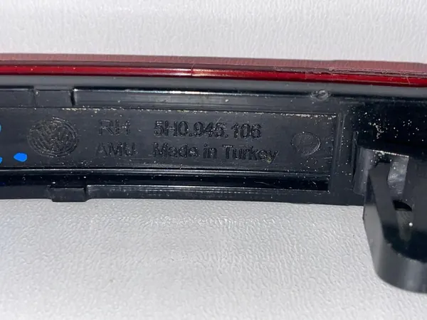 Takaluukun Oikea Heijastin VW GOLF 8 VIII 20- image 3