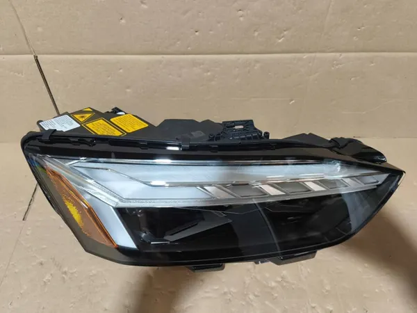 AUDI A5 S5 Faro Derecho USA 8W6941086B image 2