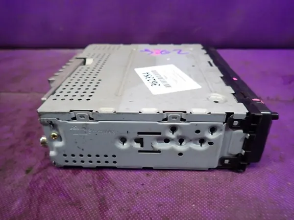 Radio Kenwood KDC-3024A OEM para Peugeot 206 image 3
