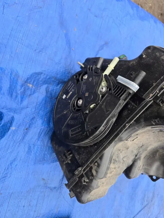 Kit Bomba Tanque AdBlue OEM 2Q0131877G Polo IV image 4