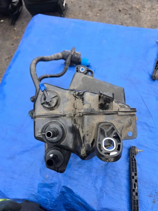 Kit Bomba Tanque AdBlue OEM 2Q0131877G Polo IV image 7