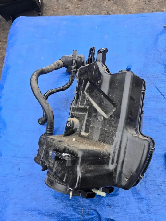 Kit Bomba Tanque AdBlue OEM 2Q0131877G Polo IV image 8