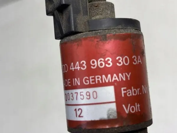 Webasto polttoainepumppu OEM 443963303A Audi A8 D3 4.0 V8 TDI image 4