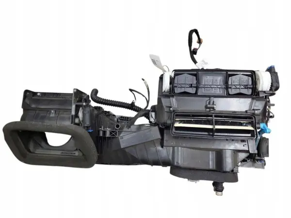 Conjunto calefactor Skoda Octavia Mk2 OEM 1K1820308B image 5