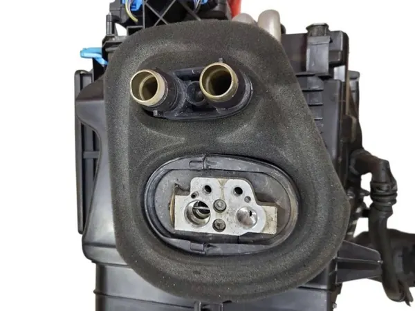 Conjunto calefactor Skoda Octavia Mk2 OEM 1K1820308B image 7