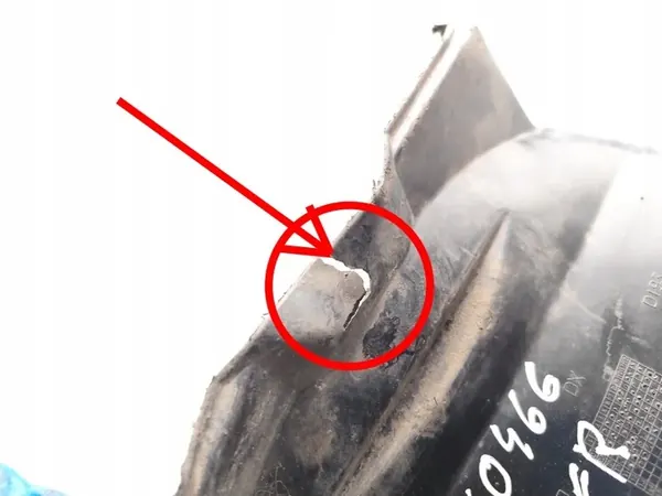 Fiat 500 Etuhelman Reunus Oikea 2012 Hatchback image 2