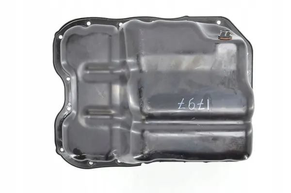 Mitsubishi OE MN187235 oljepanna image 5