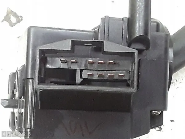 Interrupteur Hyundai I-10 2010 image 4