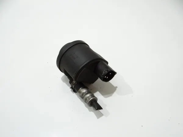 Réchauffeur de carburant BMW E60 E61 N47 2.0D OE 8517898 image 2