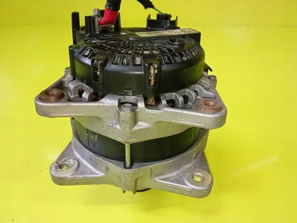 Vaihtovirtageneraattori 1.5 DCI 180A Renault Clio image 3