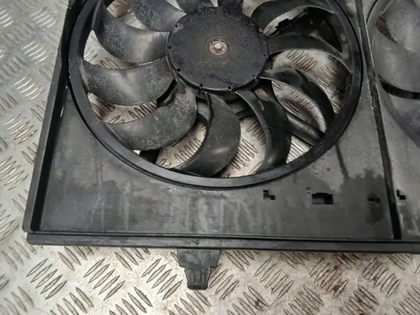 Nissan T31WENTYLATOR Radiatorventilator 2.0 DCI 2012 image 3