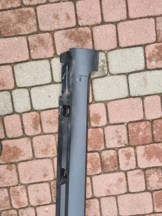 Kia Sorento 2021- Couvre-bas de seuil gauche OEM 87751-P2000 image 5