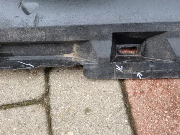 Kia Sorento 2021- Couvre-bas de seuil gauche OEM 87751-P2000 image 7