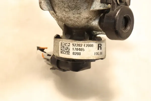 Farol Halógeno Direito Hyundai Elantra VI 92202-F2000 image 7